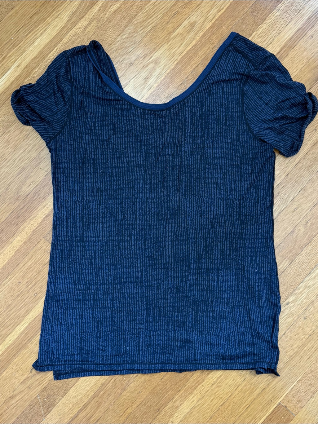 Lululemon Athletica Navy Scoop Neck Short Sleeve Flowy Top